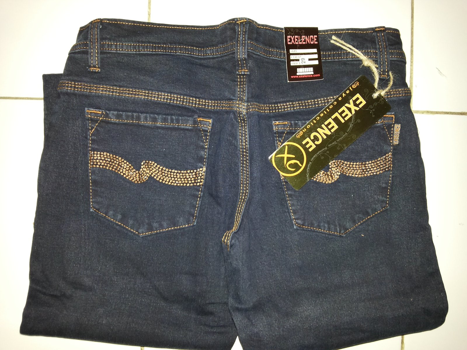 Celana Jeans dewasa, cewe, Rp.35rb, merk